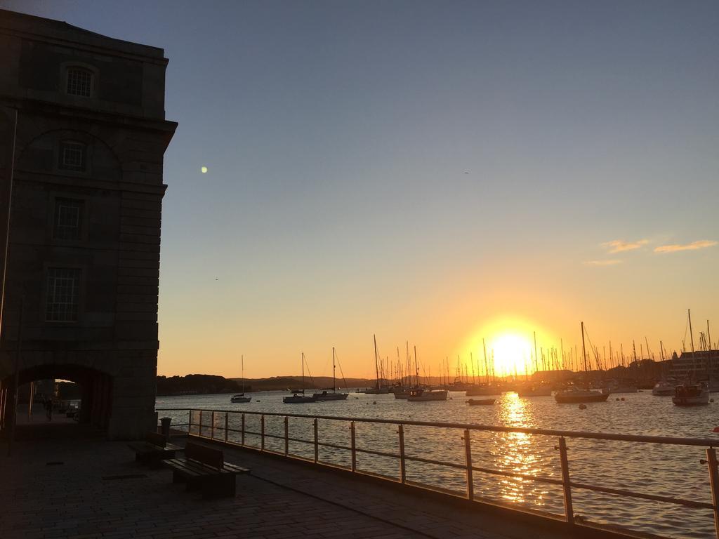 Mayflower Apartments, Royal William Yard Plymouth Oda fotoğraf